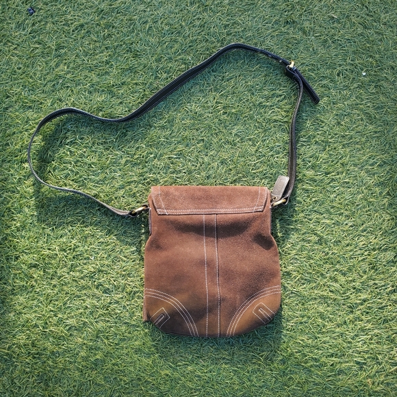 Coach - Picture 2 of 8